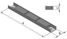 Lade das Bild in den Galerie-Viewer, Hartferrit Flachleiste im verzinkten U-Profil - die magnetprofis